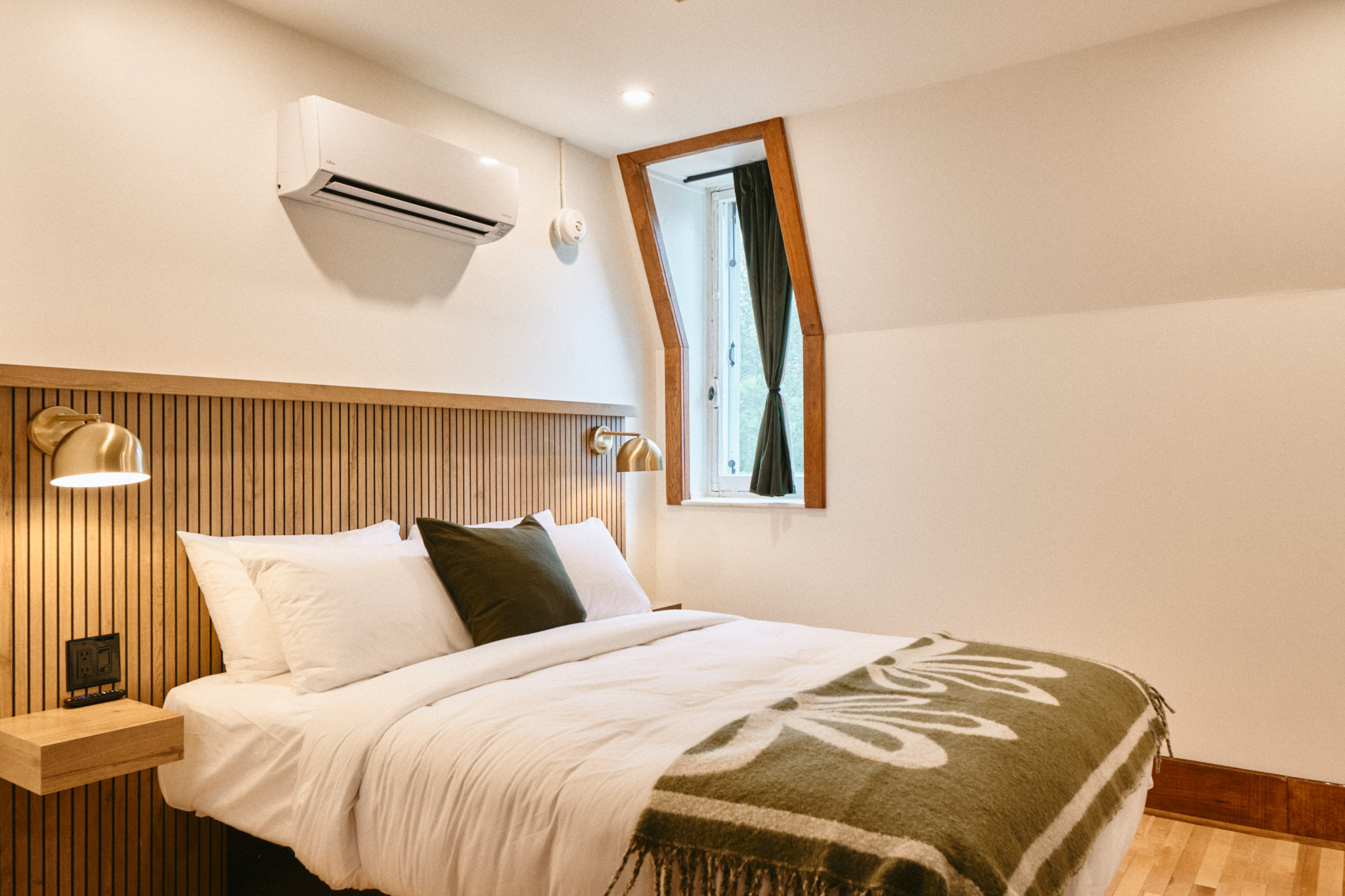 205-206-208-302 (CLASSIQUE.3)